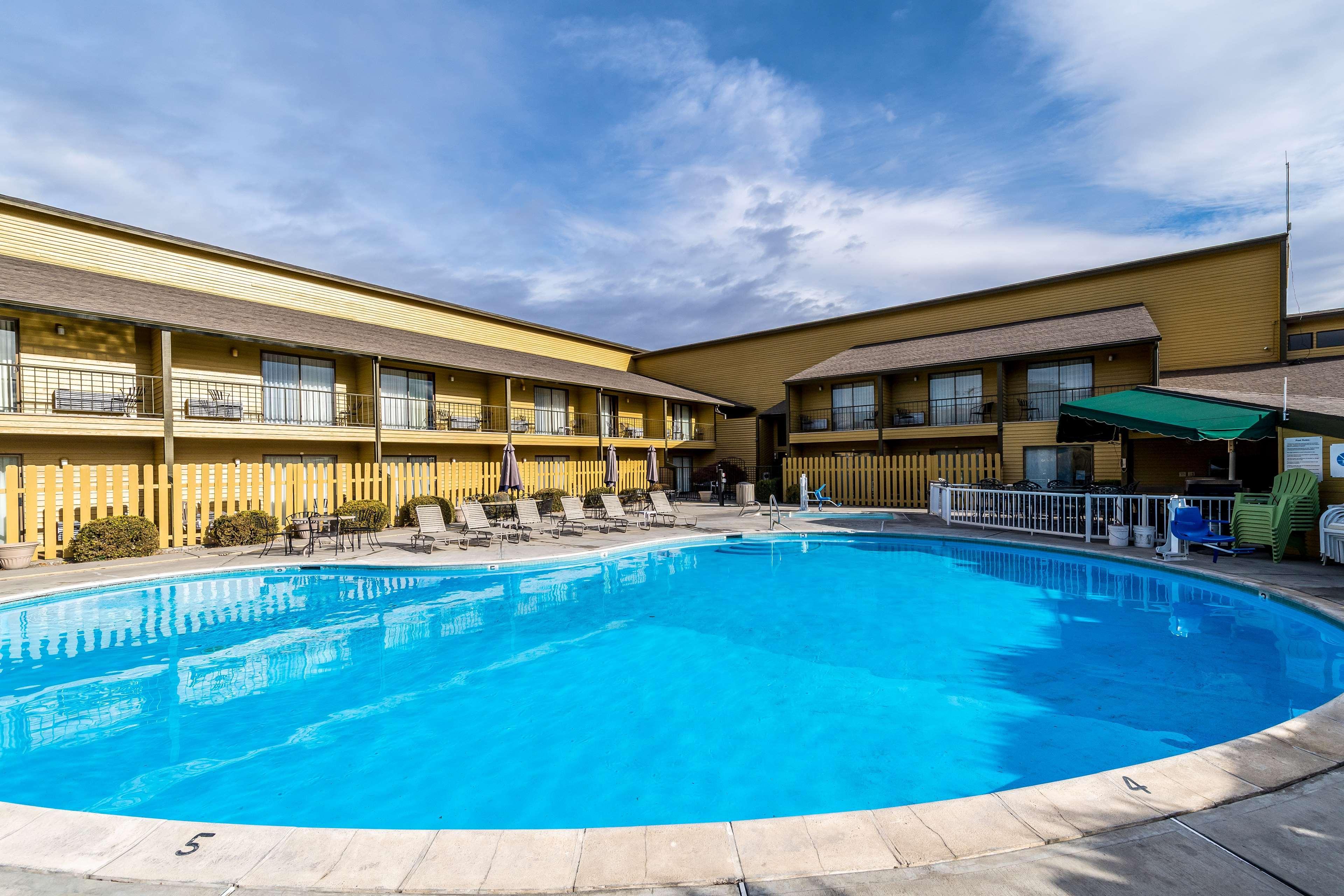 Best Western La Posada Motel Fillmore Bagian luar foto