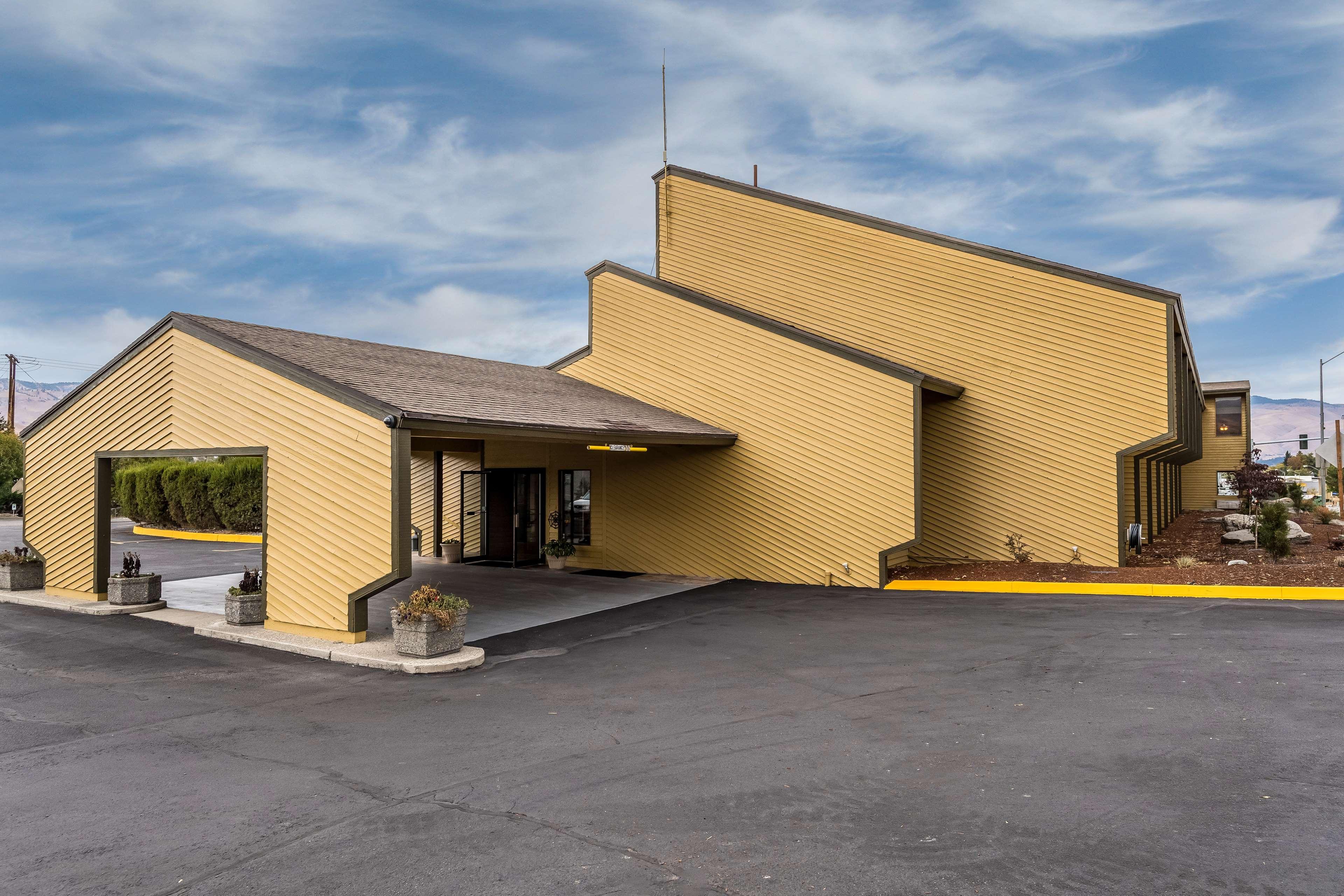 Best Western La Posada Motel Fillmore Bagian luar foto