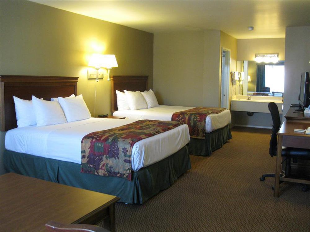 Best Western La Posada Motel Fillmore Ruang foto