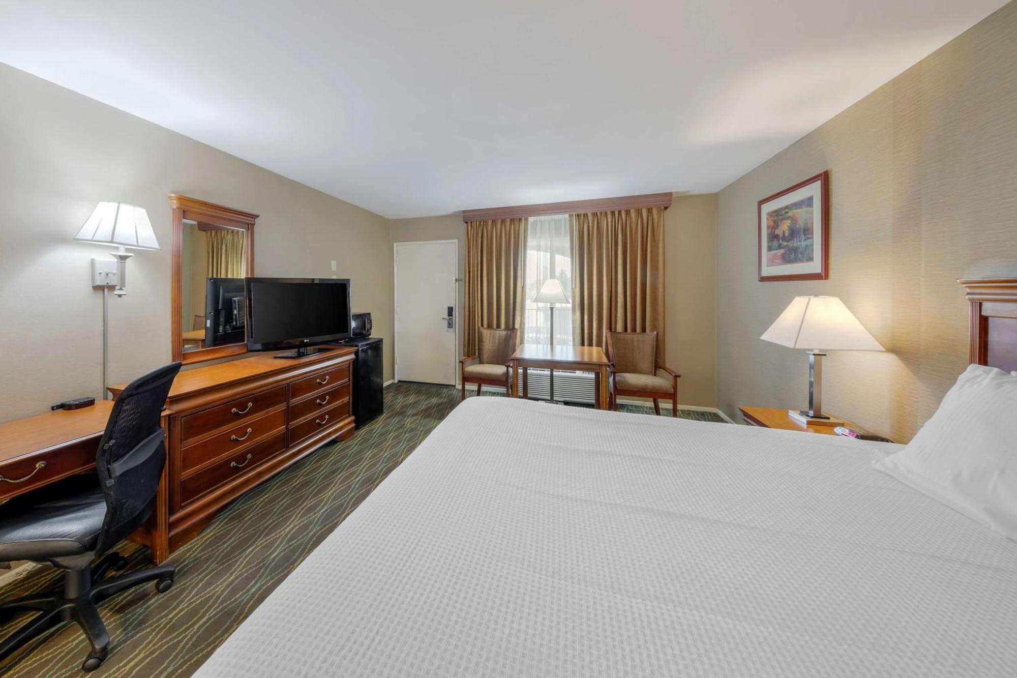 Best Western La Posada Motel Fillmore Bagian luar foto