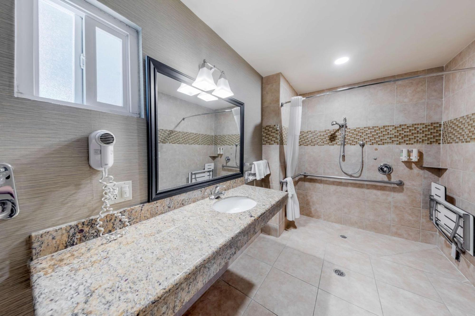 Best Western La Posada Motel Fillmore Bagian luar foto